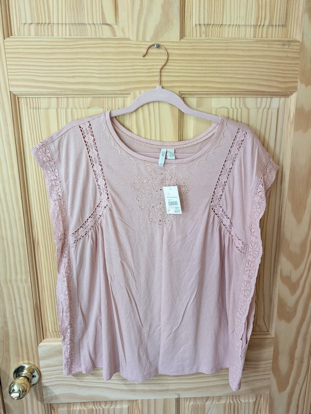 Women's Cato L Pink Lace Flutter Side Top - Pretty! NWT